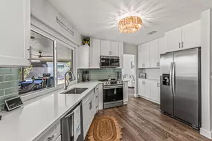 403 Grenada Ave, Naples, FL 34113 - Photo 2