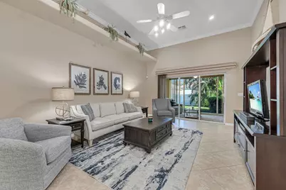 104 Glen Eagle Circle, Naples, FL 34104 - Photo 4