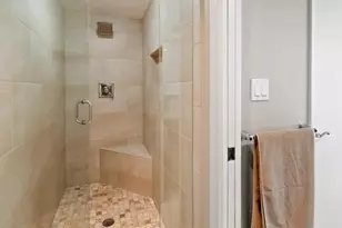 901 S Collier Ct, Marco Island, FL 34145 - Photo 16