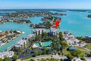 901 S Collier Ct, Marco Island, FL 34145 - Photo 26