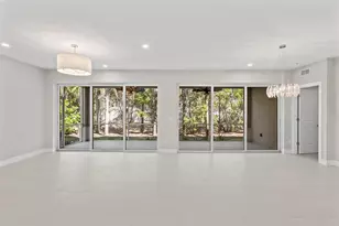 196 Indies Dr E, Naples, FL 34114 - Photo 14