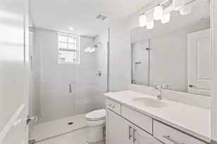 196 Indies Dr E, Naples, FL 34114 - Photo 28