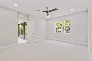 196 Indies Dr E, Naples, FL 34114 - Photo 18