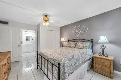 200 Valley Stream Drive #3 B, Naples, FL 34113 - Photo 16