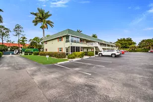 200 Valley Stream Dr, Naples, FL 34113 - Photo 30