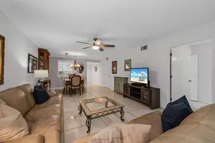 200 Valley Stream Dr, Naples, FL 34113 - Photo 6