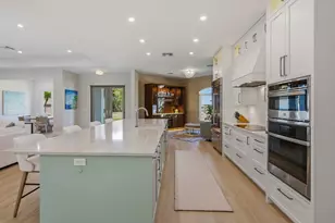 535 Inlet Dr, Marco Island, FL 34145 - Photo 8