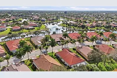 14282 Manchester Dr, Naples, FL 34114 - Photo 48