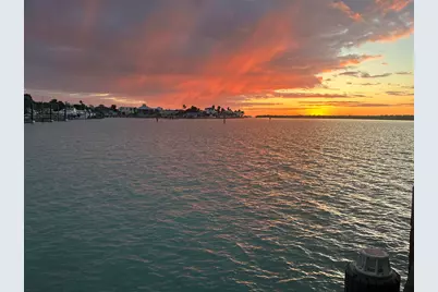 410 Cristobal Street, Naples, FL 34113 - Photo 6