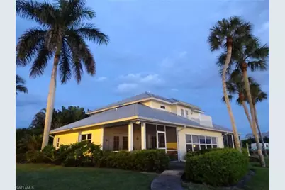 410 Cristobal Street, Naples, FL 34113 - Photo 16