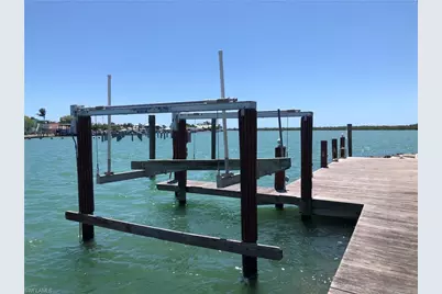 410 Cristobal Street, Naples, FL 34113 - Photo 102