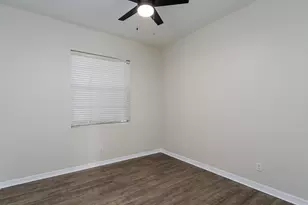 886 Park Ave, Marco Island, FL 34145 - Photo 16