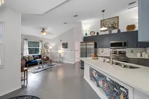 220 37th Ave NE, Naples, FL 34120 - Photo 20