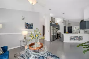 220 37th Ave NE, Naples, FL 34120 - Photo 4