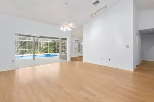 60 Brampton Ln, Naples, FL 34104 - Photo 6