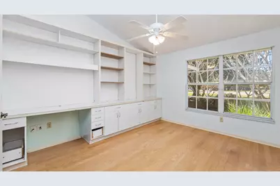 60 Brampton Ln, Naples, FL 34104 - Photo 10