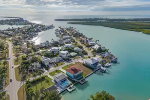 105 W Pago Pago Dr, Naples, FL 34113 - Photo 8