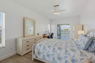 105 W Pago Pago Dr, Naples, FL 34113 - Photo 28