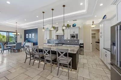 137 Hollyhock Court, Marco Island, FL 34145 - Photo 10