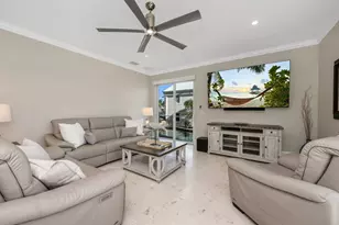 132 E Hilo St, Naples, FL 34113 - Photo 12