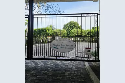 1500 5th Avenue N, Naples, FL 34102 - Photo 8