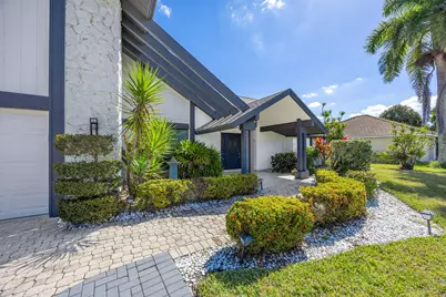 2529 Kings Lake Boulevard, Naples, FL 34112 - Photo 2