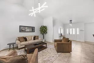 2529 Kings Lake Blvd, Naples, FL 34112 - Photo 10