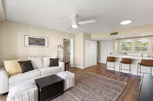 129 S Collier, Marco Island, FL 34145 - Photo 10