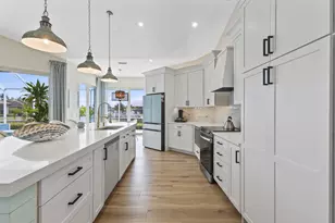 829 Wintergreen Ct, Marco Island, FL 34145 - Photo 18