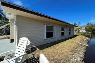 112 Cardinal Ct, Everglades City, FL 34139 - Photo 6