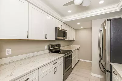 838 W Elkcam #309, Marco Island, FL 34145 - Photo 10