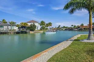 599 Goldcoast Ct, Marco Island, FL 34145 - Photo 36