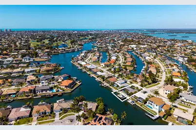 1782 Hummingbird Court, Marco Island, FL 34145 - Photo 48