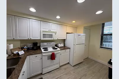 380 Seaview Court #204, Marco Island, FL 34145 - Photo 8