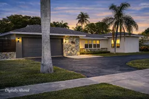 233 Shadowridge Ct, Marco Island, FL 34145 - Photo 2