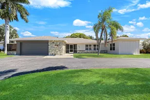 233 Shadowridge Ct, Marco Island, FL 34145 - Photo 4