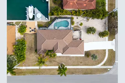 349 Lamplighter Drive, Marco Island, FL 34145 - Photo 32