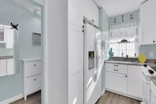 5371 Treetops Dr, Naples, FL 34113 - Photo 4