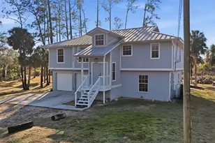 3925 14th Ave SE, Naples, FL 34117 - Photo 2