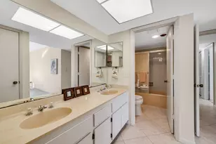 881 Panama Ct, Marco Island, FL 34145 - Photo 18