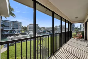 881 Panama Ct, Marco Island, FL 34145 - Photo 24