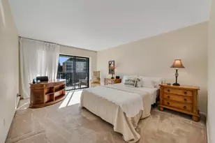 881 Panama Ct, Marco Island, FL 34145 - Photo 14