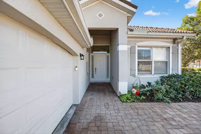 3350 Sandpiper Way, Naples, FL 34109 - Photo 2