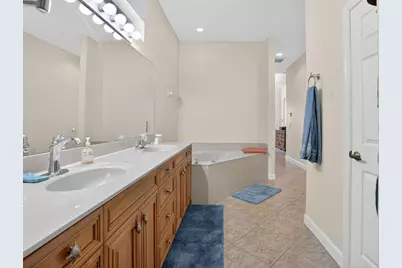 3350 Sandpiper Way, Naples, FL 34109 - Photo 16