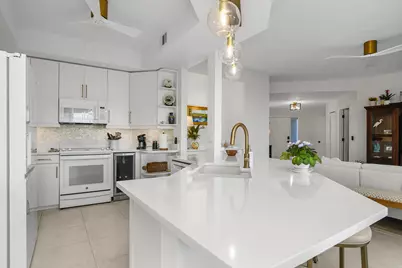 133 Vintage Bay #14, Marco Island, FL 34145 - Photo 4