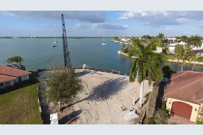 1231 Redwood Court, Marco Island, FL 34145 - Photo 4