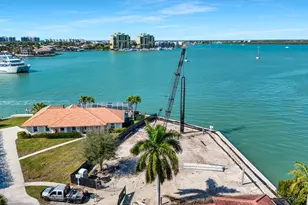 1231 Redwood Ct, Marco Island, FL 34145 - Photo 8