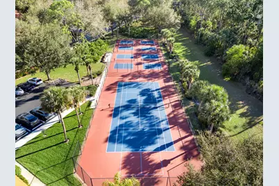 500 Robin Hood Circle #201, Naples, FL 34104 - Photo 38