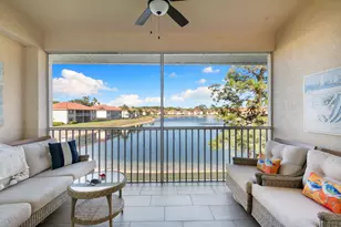 500 Robin Hood Cir, Naples, FL 34104 - Photo 24