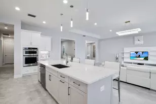 14327 Laguna Spgs Ln, Naples, FL 34114 - Photo 2